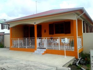 Les maisons typiques de Port Louis, en Guadeloupe